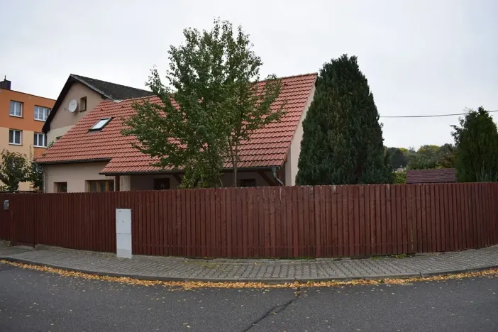 Pronájem rodinného domu, Čkyně, 180 m2