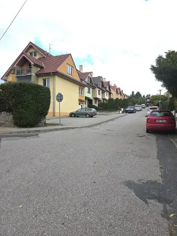 Prodej bytu 2+kk, Moravany, Sadová, 45 m2