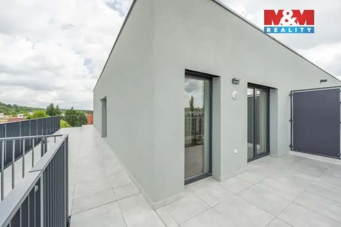 Prodej bytu 3+kk, Kladno - Dubí, Ke křížku, 159 m2