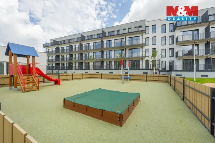 Prodej bytu 3+kk, Kladno - Dubí, Ke křížku, 159 m2