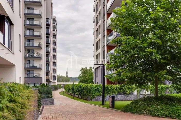 Pronájem bytu 2+kk, Praha - Holešovice, Sanderova, 58 m2