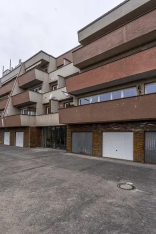 Pronájem garáže, Praha - Krč, Nad pískovnou, 15 m2