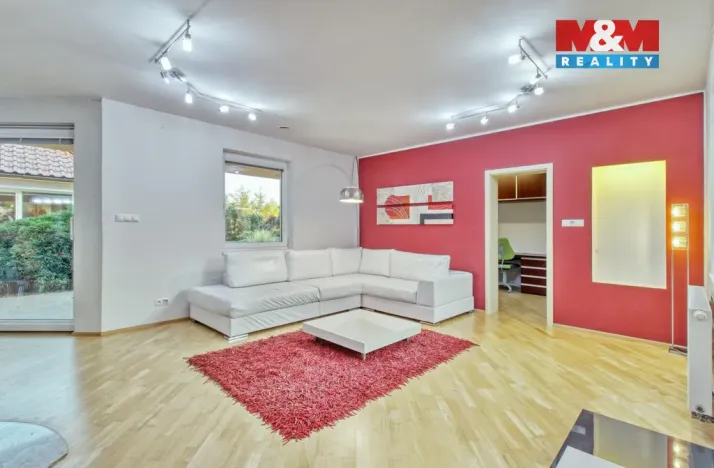 Prodej rodinného domu, Hrušovany, 300 m2