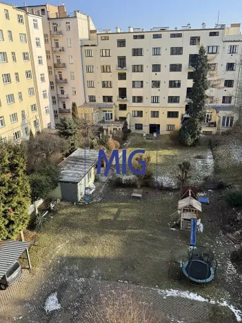 Pronájem bytu 2+kk, Brno, Úvoz, 44 m2