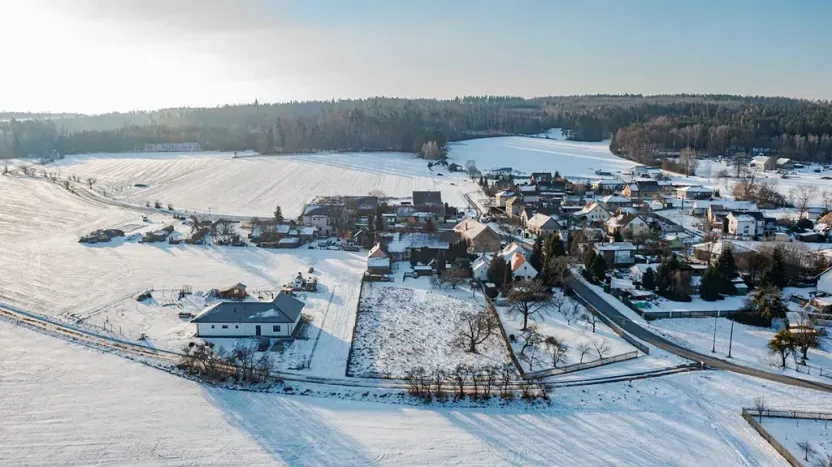 Prodej pozemku pro bydlení, Morašice, 2087 m2