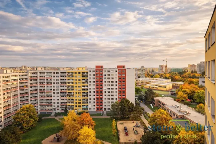 Prodej bytu 3+1, Praha - Stodůlky, U jezera, 82 m2