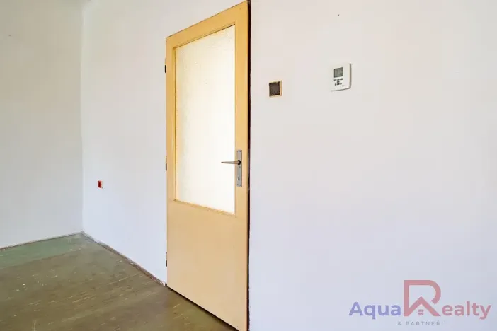 Prodej bytu 2+1, Teplá, Masarykovo náměstí, 146 m2