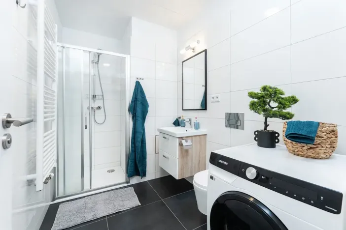 Pronájem bytu 1+kk, Praha - Vysočany, Odkolkova, 42 m2