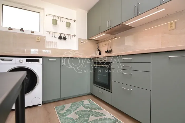 Pronájem bytu 3+kk, Praha - Hlubočepy, Pod Žvahovem, 59 m2