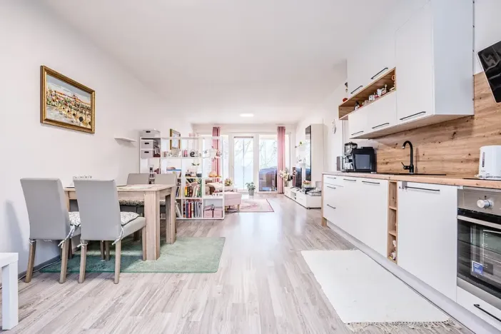 Prodej bytu 2+kk, Nová Role, Svobodova, 80 m2