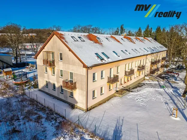 Prodej bytu 4+kk, Milovice, Kaštanová, 131 m2