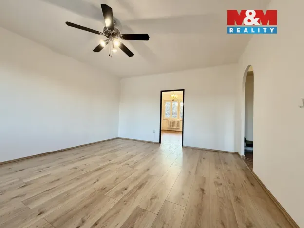 Prodej bytu 3+1, Roztoky, Braunerova, 76 m2