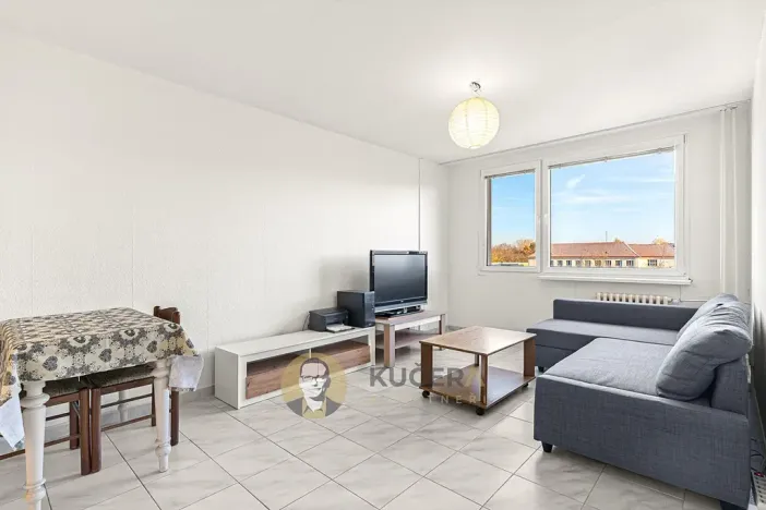 Pronájem bytu 2+kk, Kralupy nad Vltavou, sídl. U Cukrovaru, 42 m2
