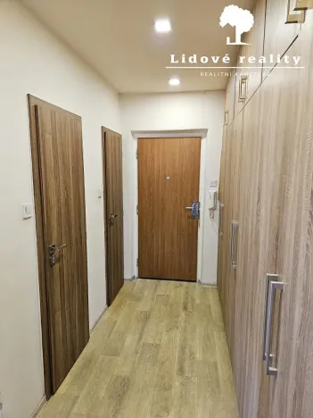 Prodej bytu 2+1, Vratimov, 57 m2