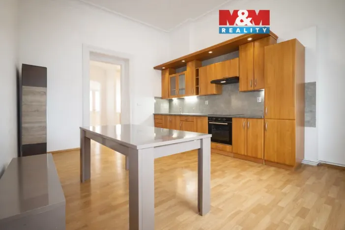 Prodej bytu 3+kk, Karlovy Vary, Krále Jiřího, 74 m2