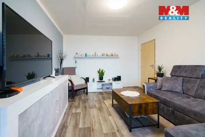 Prodej bytu 2+1, Sokolov, Závodu míru, 55 m2