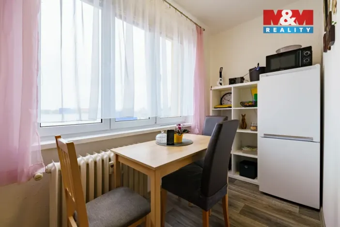 Prodej bytu 2+1, Sokolov, Závodu míru, 55 m2