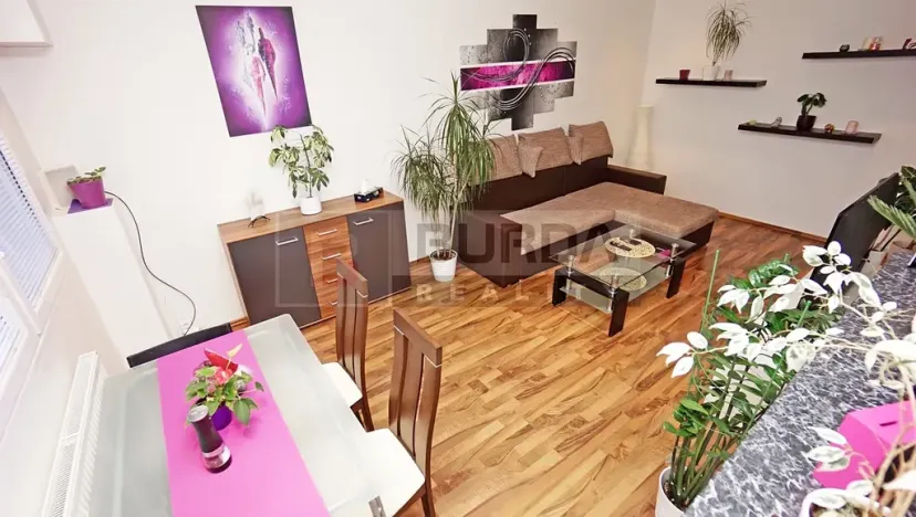 Prodej bytu 2+1, Neratovice, 53 m2