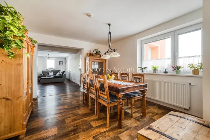 Prodej rodinného domu, Třebnouševes, 400 m2