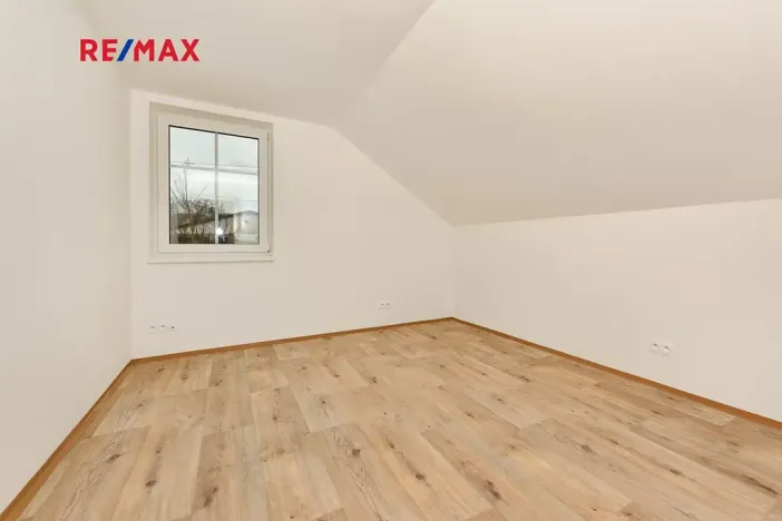 Pronájem rodinného domu, Zruč-Senec, U pomníku, 130 m2