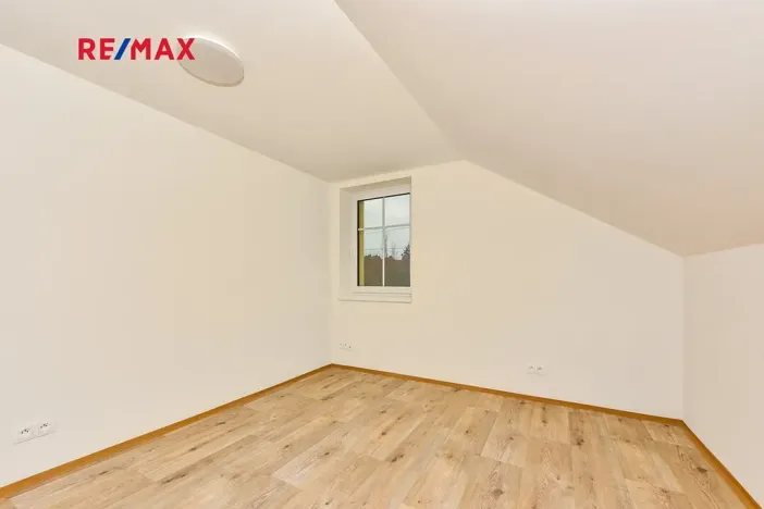 Pronájem rodinného domu, Zruč-Senec, U pomníku, 130 m2