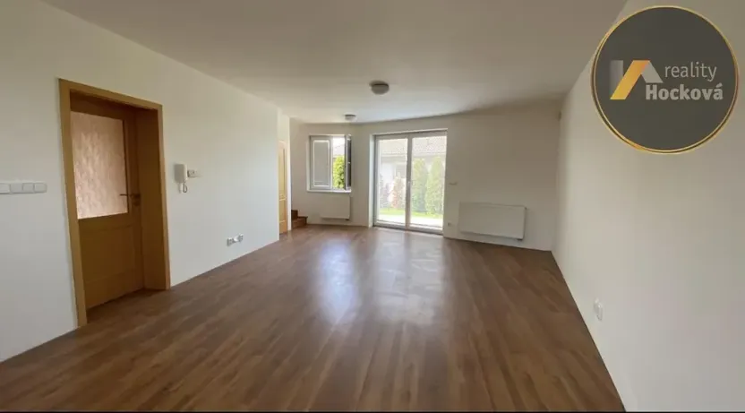 Pronájem rodinného domu, Postřižín, Duhová, 176 m2