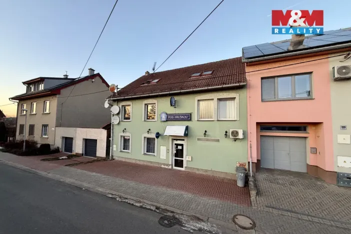 Prodej rodinného domu, Otrokovice, Nábřeží, 386 m2