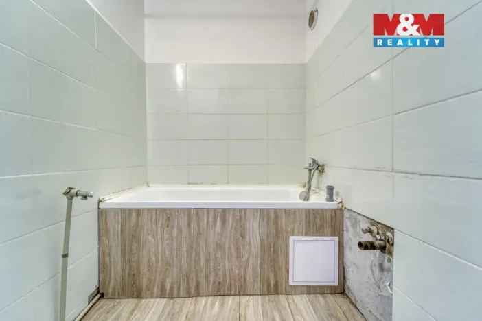 Pronájem bytu 3+1, Bezvěrov - Dolní Jamné, 70 m2