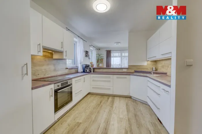 Prodej rodinného domu, Osek, 146 m2