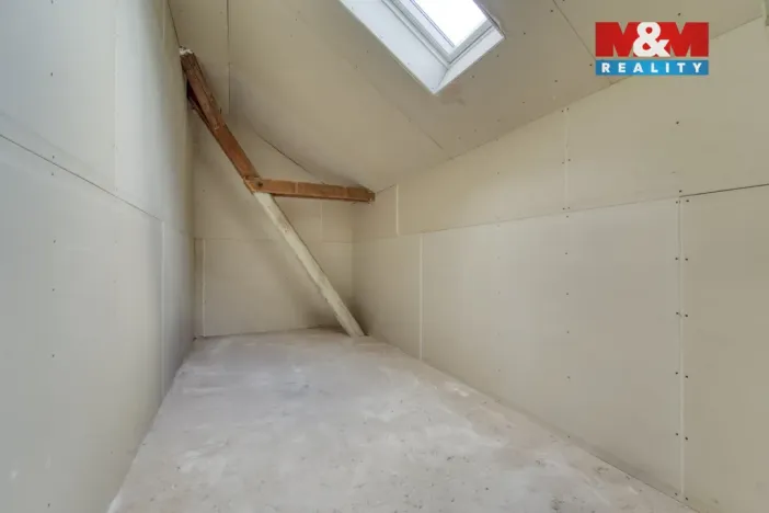 Prodej rodinného domu, Kamenný Újezd, 252 m2