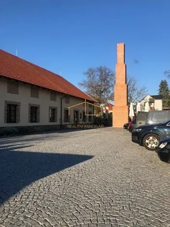 Prodej restaurace, Říčany, Olivova, 909 m2