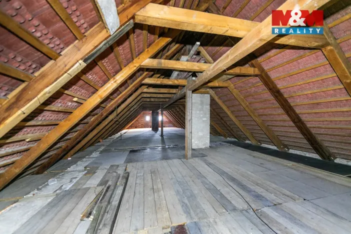 Pronájem zemědělské usedlosti, Dobrovíz, Kladenská, 10270 m2