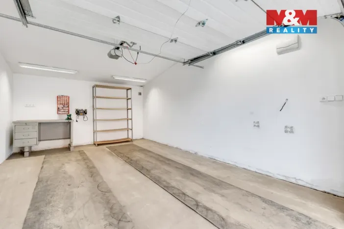 Prodej bytu 3+1, Trubín, Na Hrázi, 72 m2