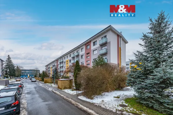 Prodej bytu 2+1, Milovice - Mladá, Spojovací, 43 m2