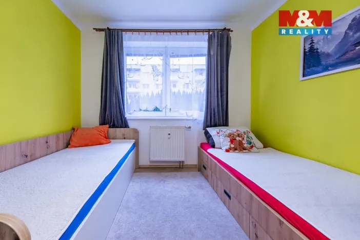 Prodej bytu 2+1, Milovice - Mladá, Spojovací, 43 m2