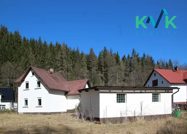 Prodej rodinného domu, Rotava, Nejdecká, 120 m2