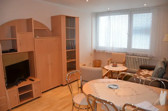 Pronájem bytu 3+kk, Praha - Kobylisy, Šimůnkova, 63 m2