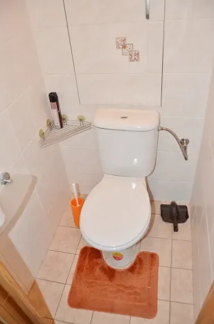 Pronájem bytu 3+kk, Praha - Kobylisy, Šimůnkova, 63 m2