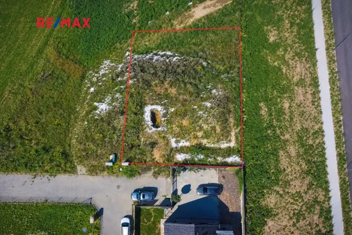 Prodej pozemku pro bydlení, Praha - Horní Počernice, U Zimoviště, 697 m2