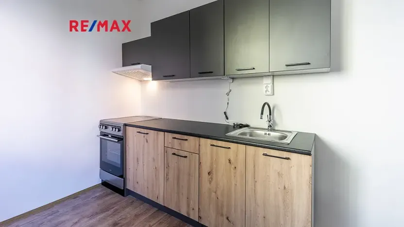 Pronájem bytu 2+1, Česká Lípa, Červeného kříže, 56 m2