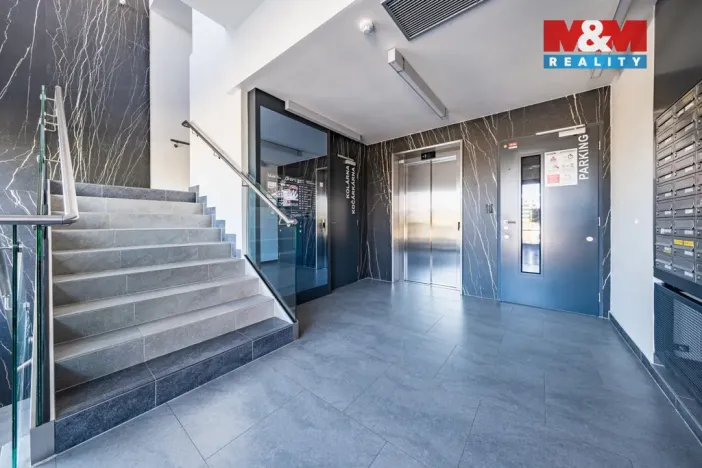 Prodej bytu 2+kk, Praha - Hlubočepy, Ondrákové, 47 m2