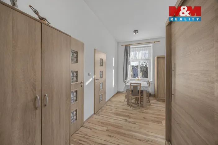 Prodej bytu 3+1, Meziměstí, 5. května, 72 m2