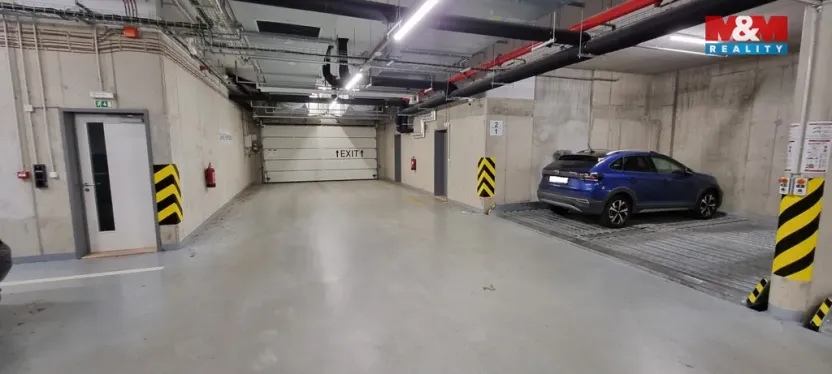 Prodej garážového stání, Praha - Krč, V jehličí, 12 m2
