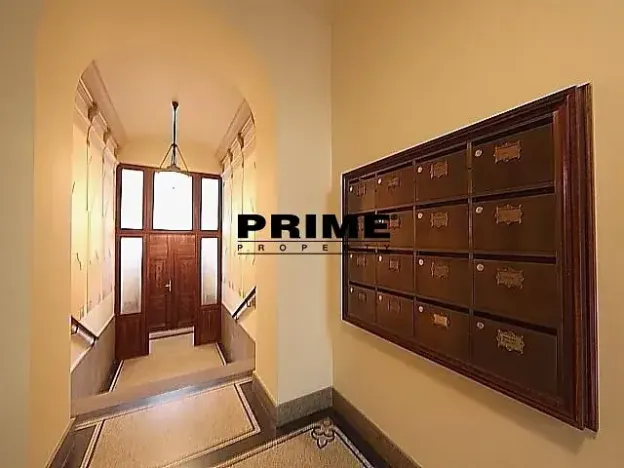Pronájem bytu 3+1, Praha - Vinohrady, Polská, 105 m2