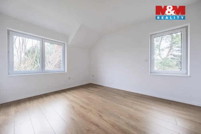 Prodej rodinného domu, Jirny, 276 m2