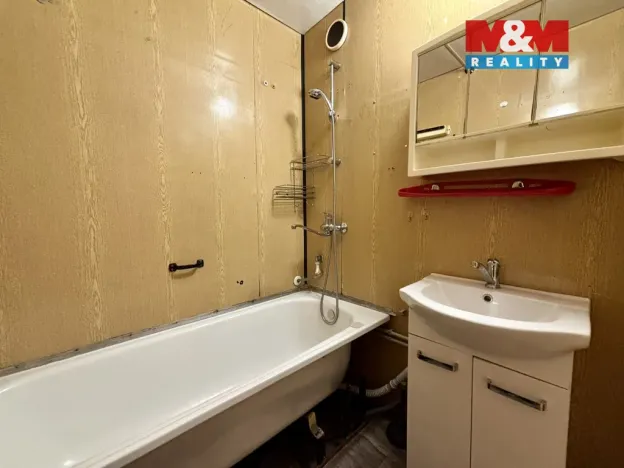 Prodej bytu 3+1, Jirkov, SNP, 76 m2