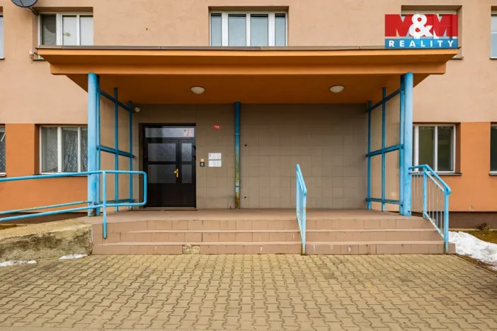 Prodej bytu 2+1, Suchdol nad Lužnicí, sídl. Na Pražské, 50 m2