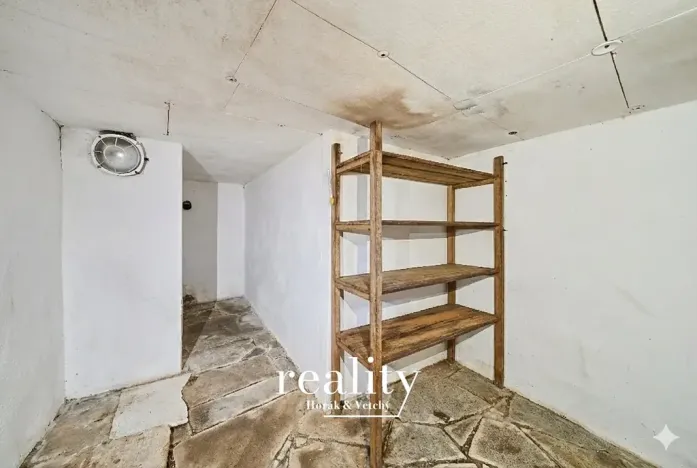 Prodej rodinného domu, Řásná, 179 m2