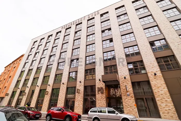 Pronájem bytu 1+kk, Brno, Bratislavská, 41 m2