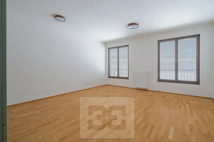 Prodej bytu 1+kk, Praha - Smíchov, Toyen, 42 m2